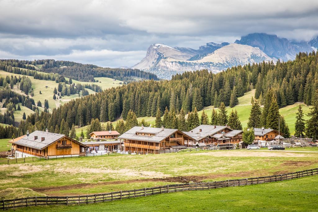 Dolomites Living Hotel Tirler Alpe Di Siusi Exterior foto